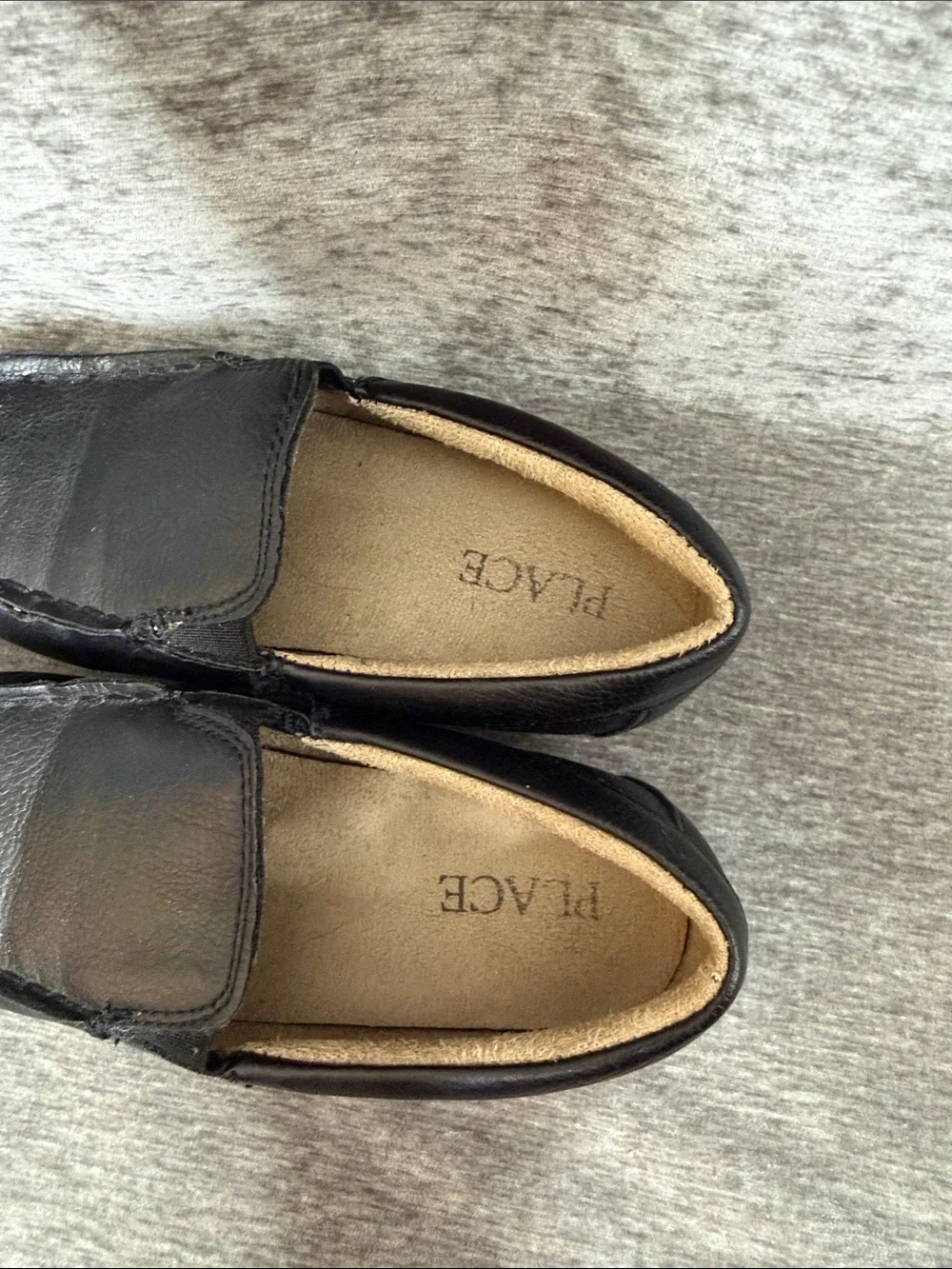 Place Black Men's Slip-On Driving Loafers
